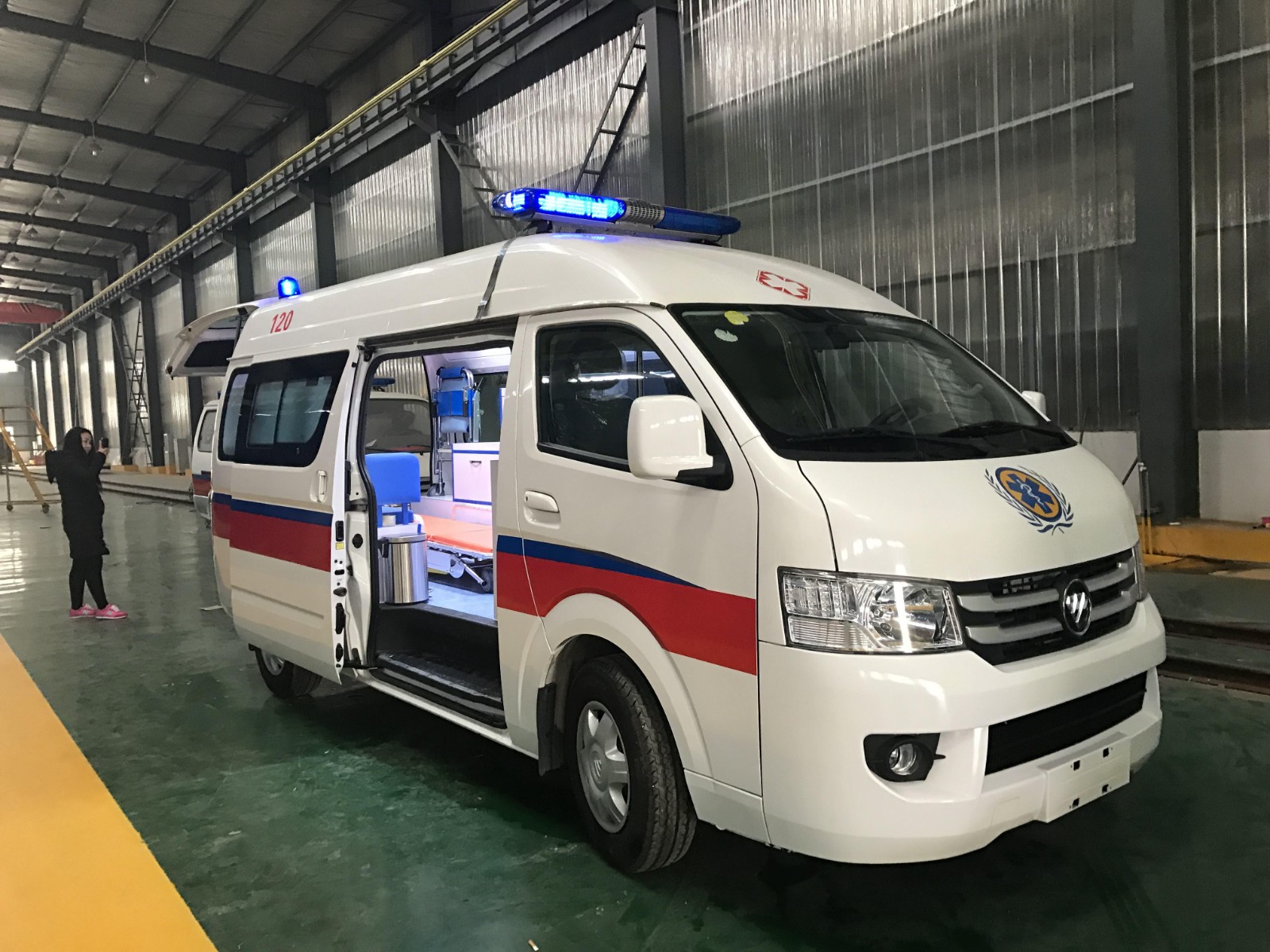 汶川县救护车转院